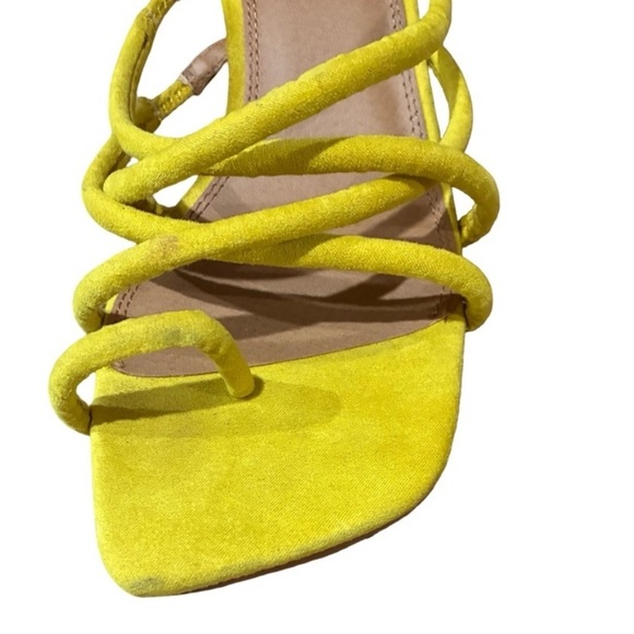 ASOS Hawaii Strappy Transparent Block Heeled
Sandals Yellow - Picture 7 of 8